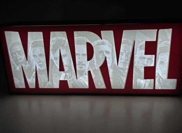 Marvel verlichting met foto silouette
