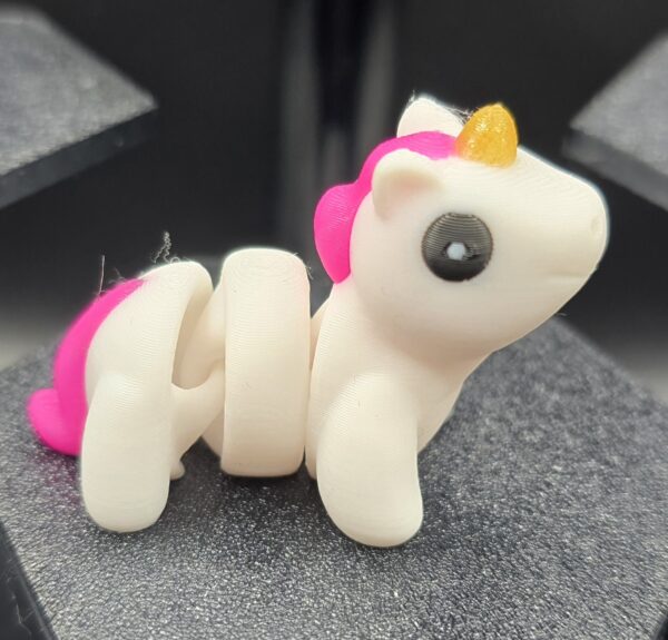 Pocket friend unicorn