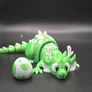 Draak met ei groen
