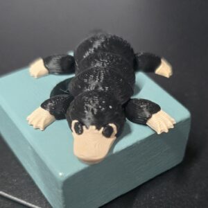 Pocket friend eendenbek dier
