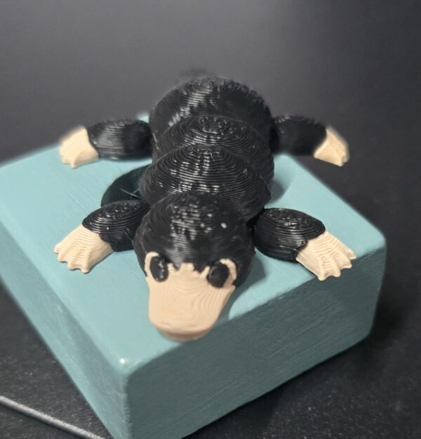 Pocket friend eendenbek dier